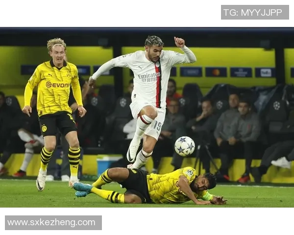 世界杯精彩对决AC米兰狂胜多特蒙德补时进球点燃全场激情