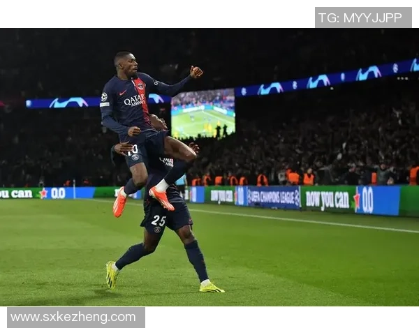 欧冠激战:巴黎圣日耳曼与巴萨战成平局绝杀时刻引发全场沸腾